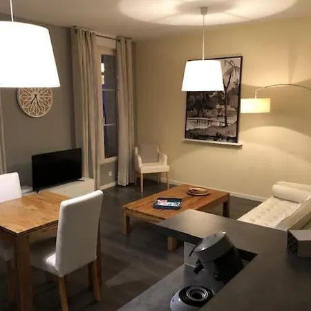Meuble D'affaires Place Dupleix